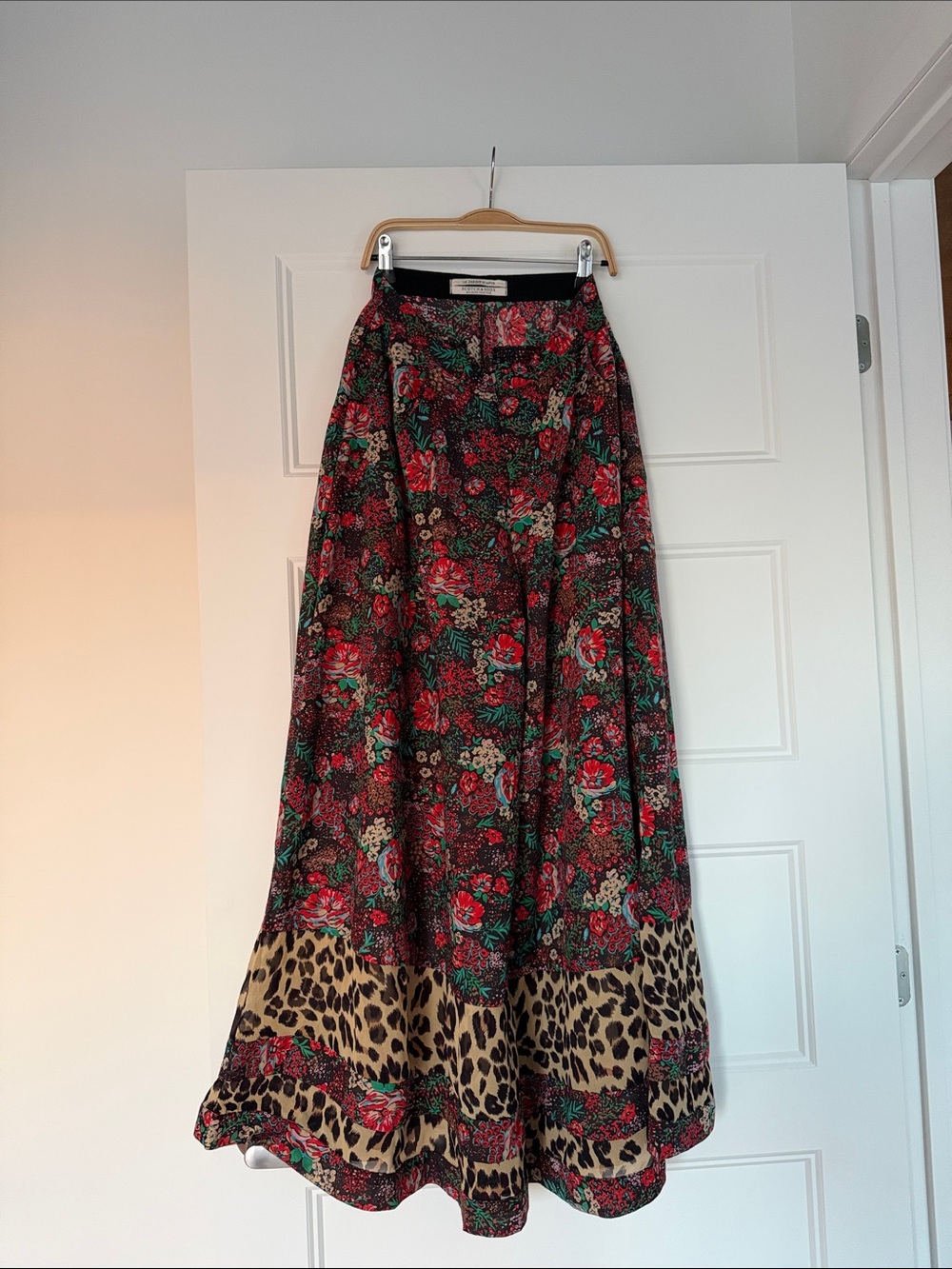 Scotch & Soda Floral Wide-Leg Pants with Leopard Border - Red/Green - Picture 2 of 3